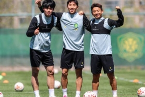 詹姆斯打脸勇士球迷