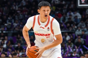 纪冬 教练