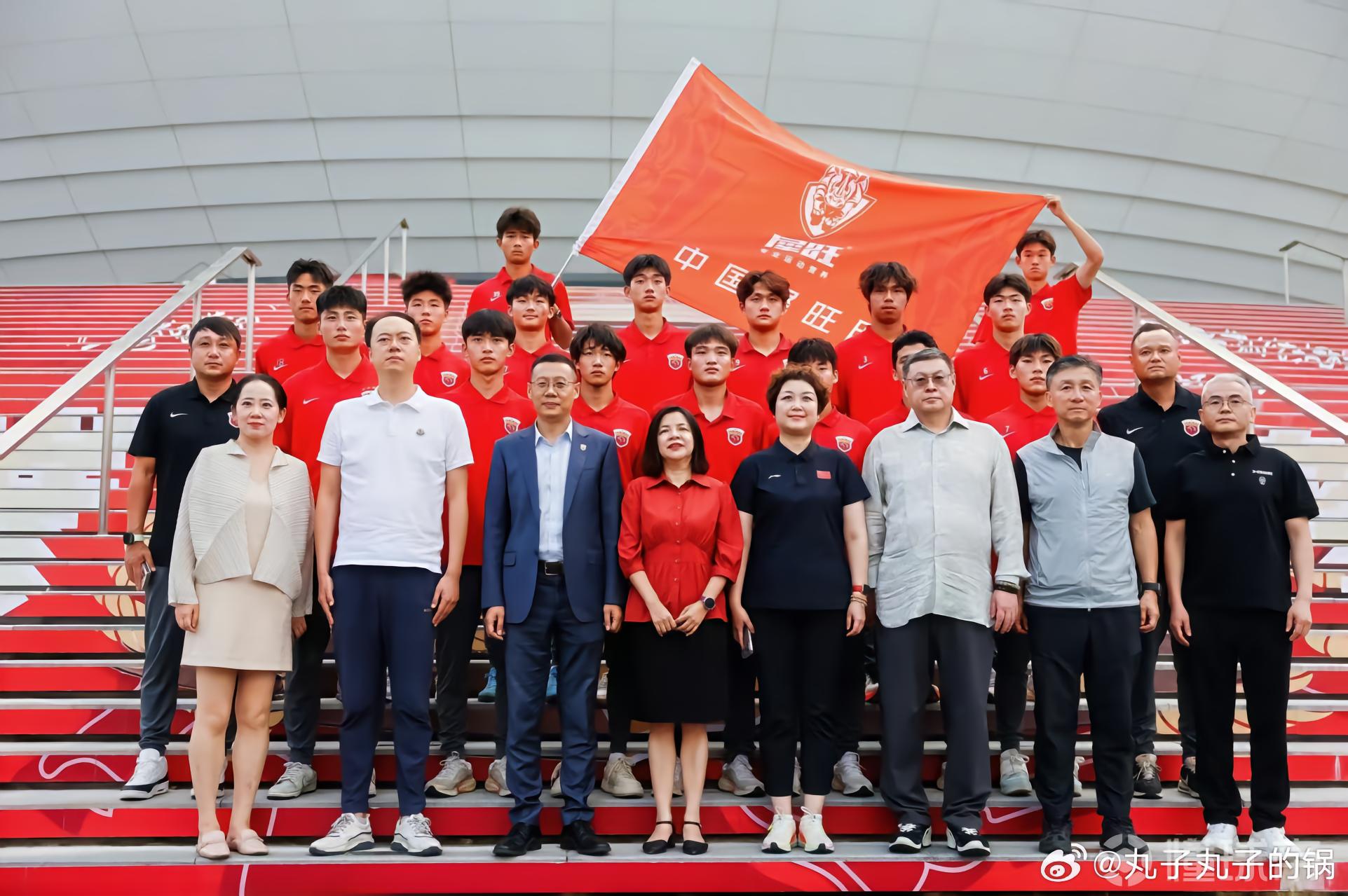 弗罗茨瓦夫青年队VS斯塔泽舒夫青年队直播_弗罗茨瓦夫青年队VS斯塔泽舒夫青年队高清免费直播_波青联无插件在线观看