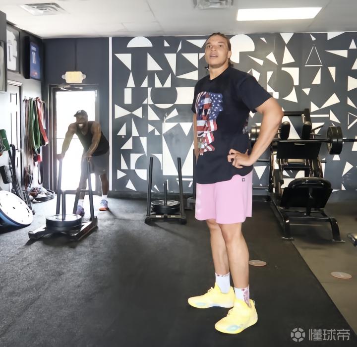 群马雷鹤VS千叶阿尔提里直播_群马雷鹤VS千叶阿尔提里免费高清直播_日篮超无插件在线观看