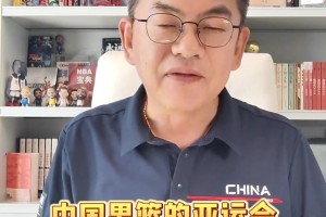 美女酒保酒吧玩套路？甲亢哥以为被坑，下秒反被美女魔术找零